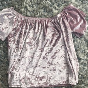 Off the shoulders light pink shirt